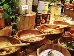 -亚马逊环球美食百汇(新城吾悦广场店)