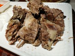 手抓羊肉-聪英餐厅