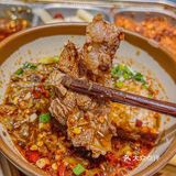 藏在老门东巷子里的贵州酸汤牛肉火锅