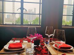 -YUE·6·西式融合餐厅(外滩六号店)