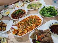 -洪霞餐馆