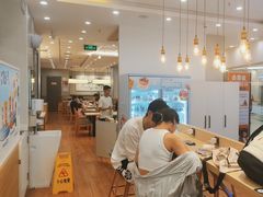-DQ·蛋糕·冰淇淋(湖景东路店)