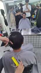 -宫铭烫发染发接发店