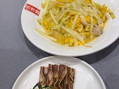 -唔哩赞·崇明私藏菜(建国西路店)