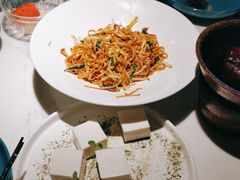 -荷塘秋月·本帮江浙菜(国权路店)