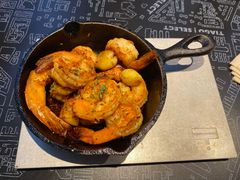 香蒜橄榄油煎虾-TIAGO HOME KITCHEN(朝阳大悦城店)