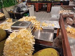 -沃尔玛(咸宁温泉路店)