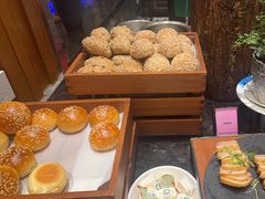 -亚龙湾希尔顿自助餐厅·海鲜·烧烤·沙滩BBQ·现场乐队