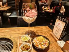 -肉魁屋·烧肉·烧鸟·酒场(高新店)