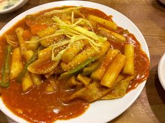 炒年糕-喇喇排骨火锅·传统韩式脊骨汤(望京西园总店)