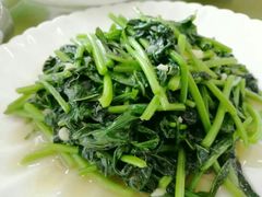 -湘里湘亲饭店(闸坡店)
