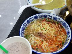 -撒拉人家.酸菜牦牛肉火锅