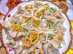 -东来菜馆•手抓海鲜家常菜•海鲜锅贴(鸽子窝店)