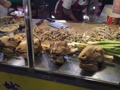 -正宁路小吃夜市