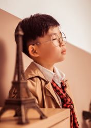 -熊猫叔叔高端儿童摄影(清江商场店)