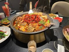 -辣尚瘾·烤鱼·新川菜(牡丹园直营店)