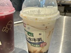 水牛乳双拼波波-喜茶(广州五羊邨店)