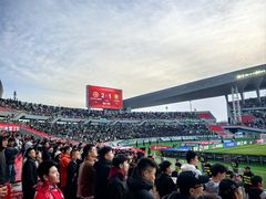 -铁西体育场