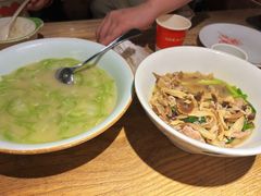 -湘阁里辣(沙井华润万家店)