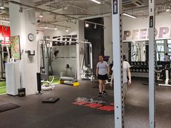-汗水空间私教健身连锁(SM广场店)