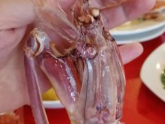 -大树下海鲜饭店