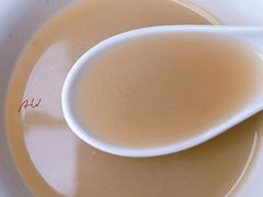 -肥仔文澳门猪骨煲(南京西路店)