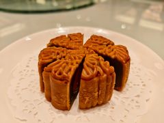 自制莲蓉月饼-利苑(环贸iapm店)