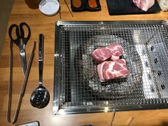 -肉甲韩国木炭烤肉(新壹街1店)