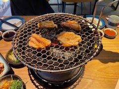 -烧肉达人•炭火烧肉(新天地店)
