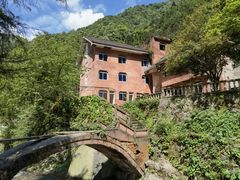 -西岭雪山大飞水景区