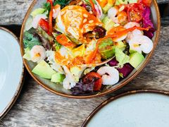 牛油果沙拉-RAC BAR(安福路店)