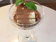 -Oasis Bar & Grill
