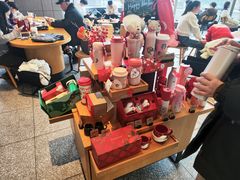 -星巴克臻选(盐城金鹰聚龙湖店)