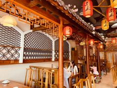 -东来菜馆•手抓海鲜家常菜•海鲜锅贴(鸽子窝店)