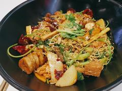 -醉人椒麻辣香锅(上地华联店)