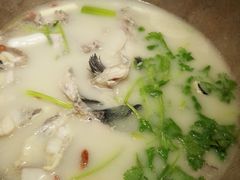 -鲜呦蒸汽石锅鱼(北辰路店)