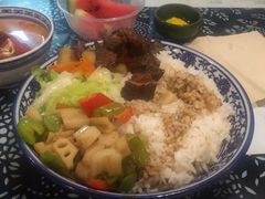 -蜗牛小馆醉乡民谣云南菜(惠新西里店)