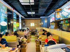 大堂-顺德公广东猪肚鸡·煲仔饭(白石洲店)