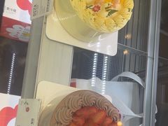 -花花卷卷·鲜食蛋糕(静安久光百货店)
