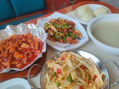 -梅利汴京烤鸭•开封豫菜地标店(东大街店)