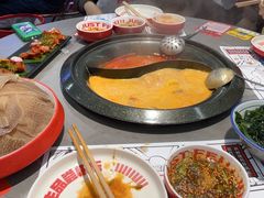 -生活如沸·顺德水牛奶火锅(大学路店)