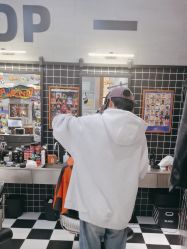 -Devilhands Barbershop男士理容店