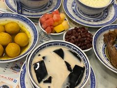 -广信牛奶甜品世家(台东店)