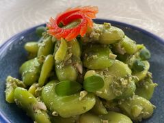 香椿拌蚕豆-伯衡55·吉品轩(乌鲁木齐南路店)