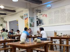 大堂-陈有良尖椒鸡(渝中旗舰店)
