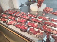 -张哞哞·鲜切牛肉自助火锅(高德置地店)