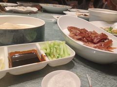 -凤凰园烤鸭店·唐山菜·传承花椒肉(老唐丰路店)