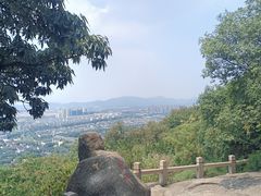 -灵岩山风景区