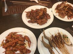 -沁香庭中餐厅·川粤菜(重庆高新假日酒店)