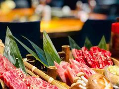 -肉魁屋·烧肉·烧鸟·酒场(高新店)